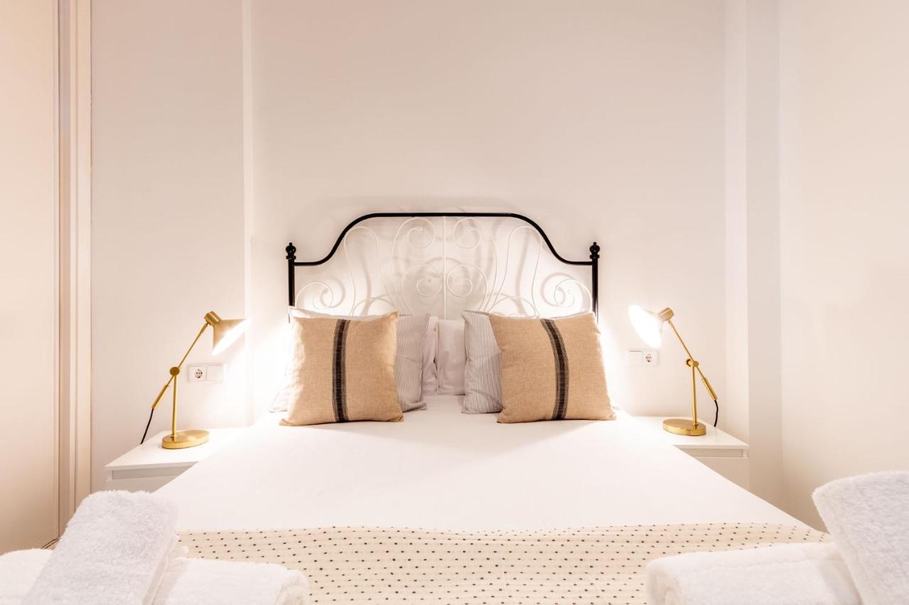 Terceros City Center Deluxe By Valcambre Sevilla Eksteriør billede