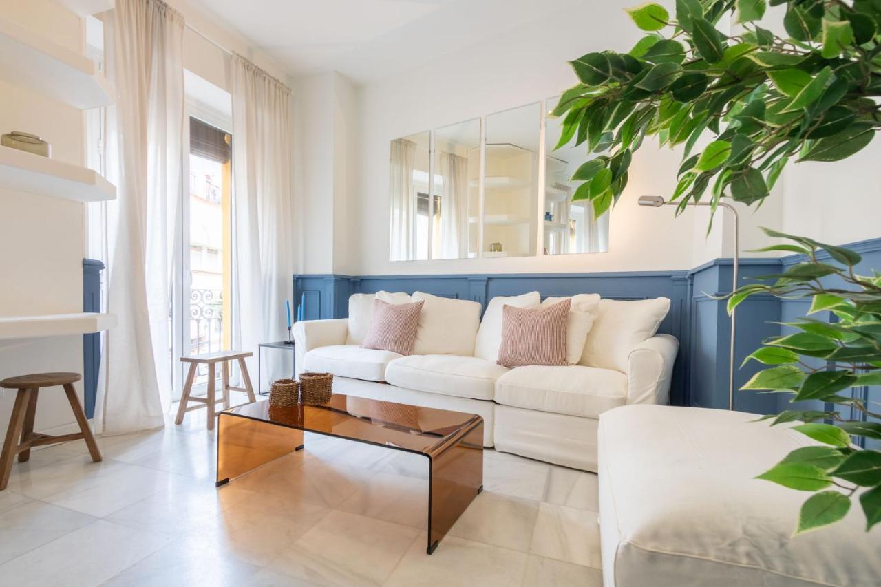Terceros City Center Deluxe By Valcambre Sevilla Eksteriør billede